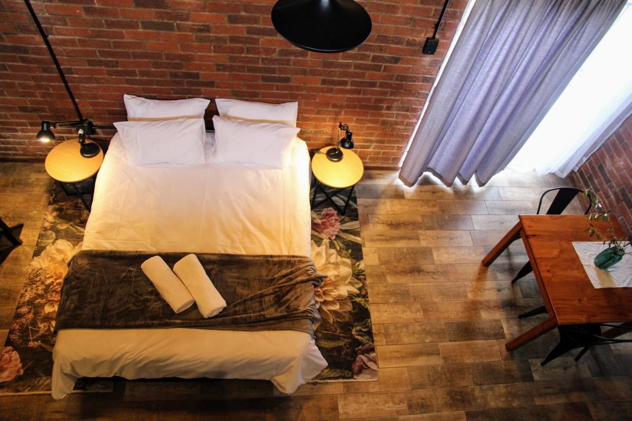 Nini'S Guest Units Hotel Bloemfontein Exterior photo