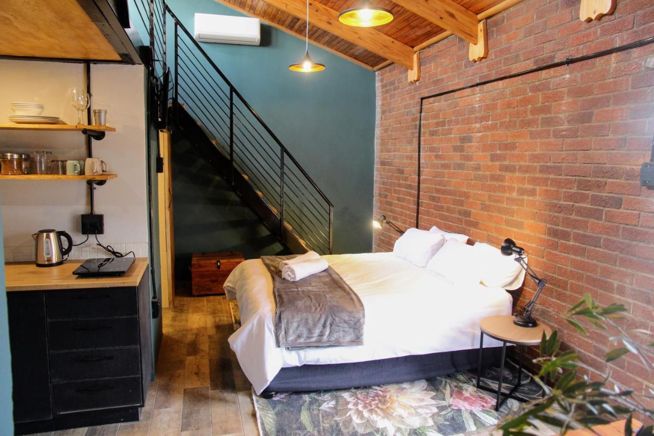Nini'S Guest Units Hotel Bloemfontein Exterior photo